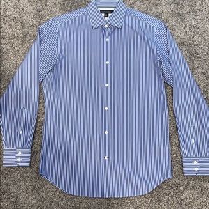 Banana Republic Men’s Non-Iron Slim Fit Shirt